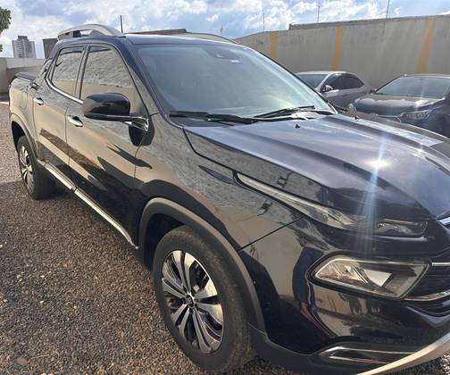 FIAT TORO 2.0 16V TURBO DIESEL VOLCANO 4WD AT9 FIAT TORO 2.0 16V TURBO DIESEL VOLCANO 4WD AT9